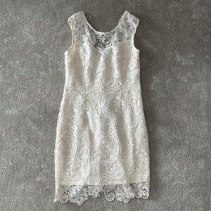 NWT Francesca’s Cream Lace Sleeveless Mini Dress Size Medium